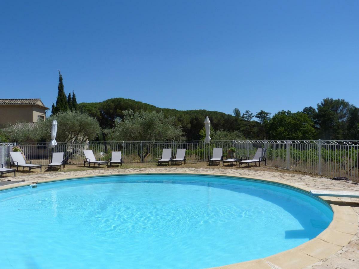 Domaine De Casteuse Appartement Les Vignes Lourmarin Exterior photo